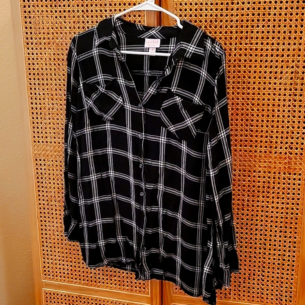 Tunic top, black and white super soft